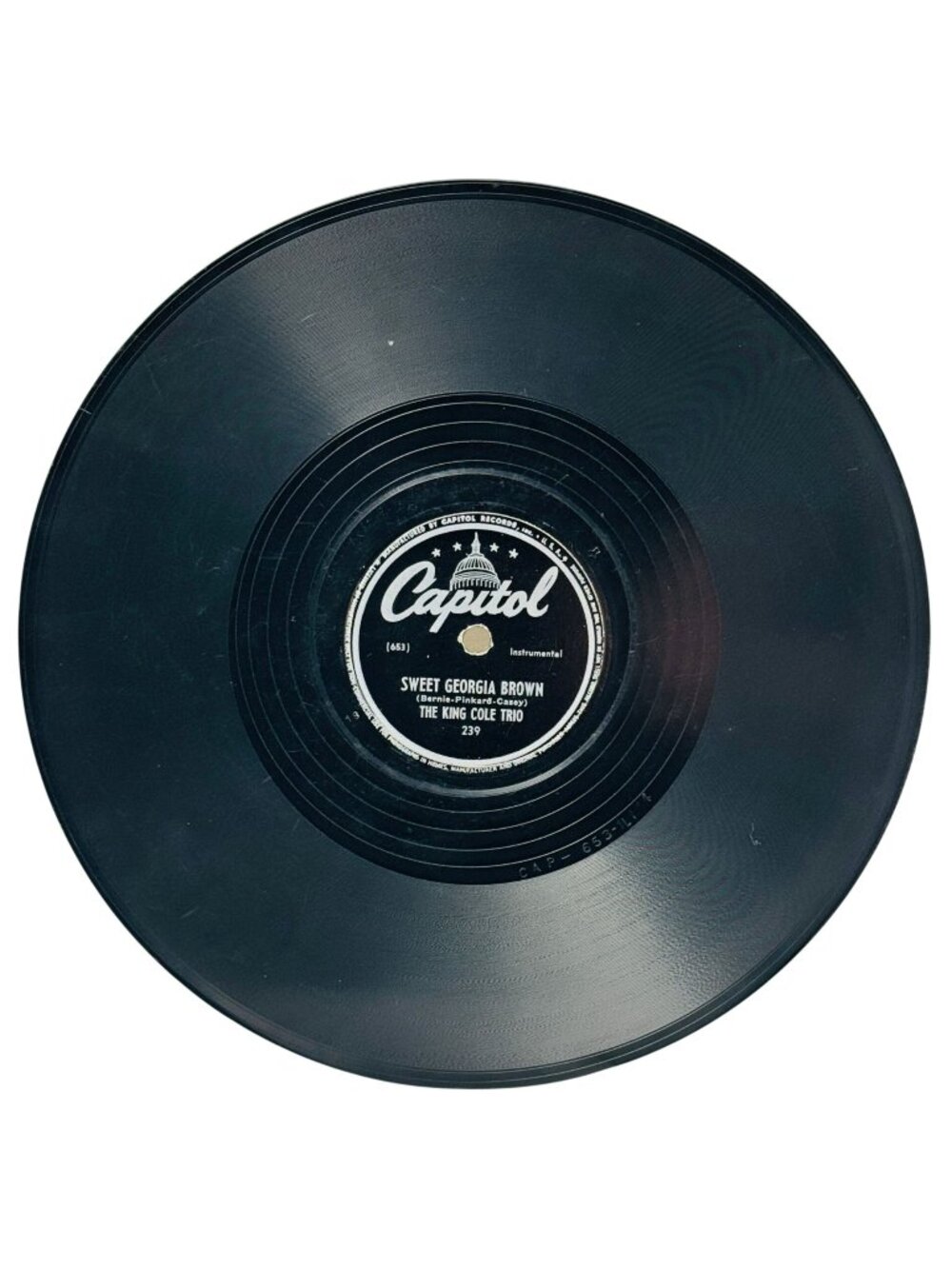 The King Cole Trio Sweet Georgia Brown 10in 78 RPM Shellac Record Capitol 239